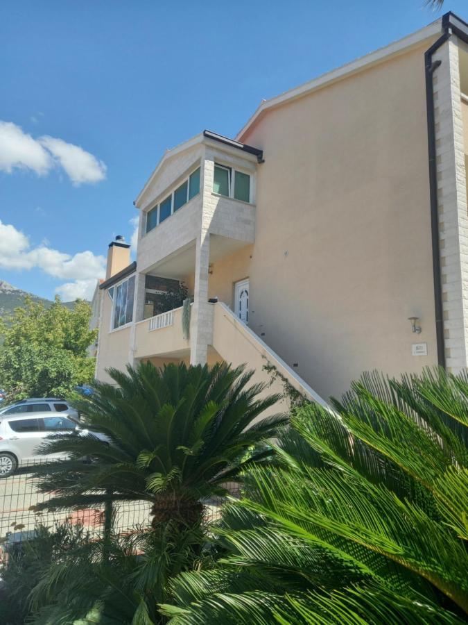 Apartman Maja Apartman Kaštela Kültér fotó