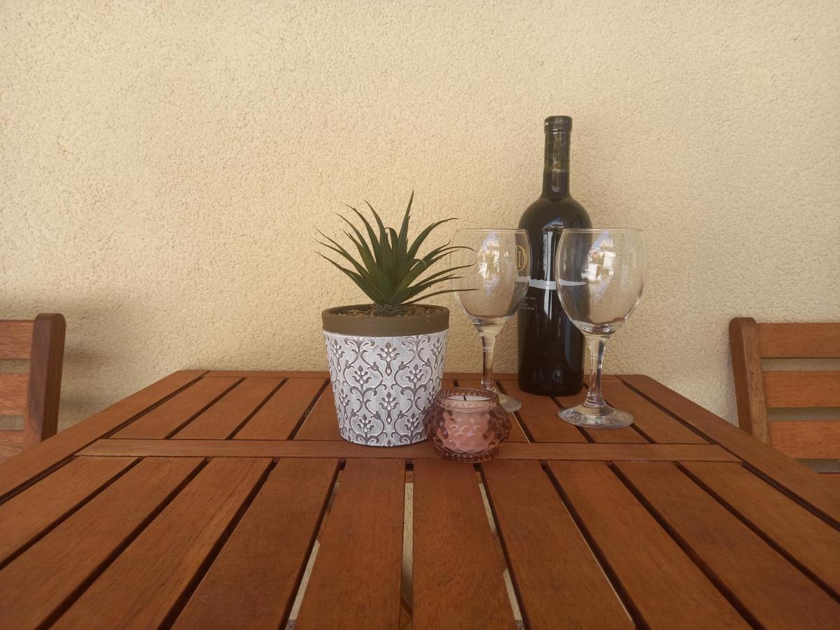 Apartman Maja Apartman Kaštela Kültér fotó