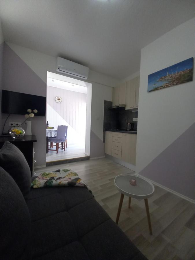 Apartman Maja Apartman Kaštela Kültér fotó