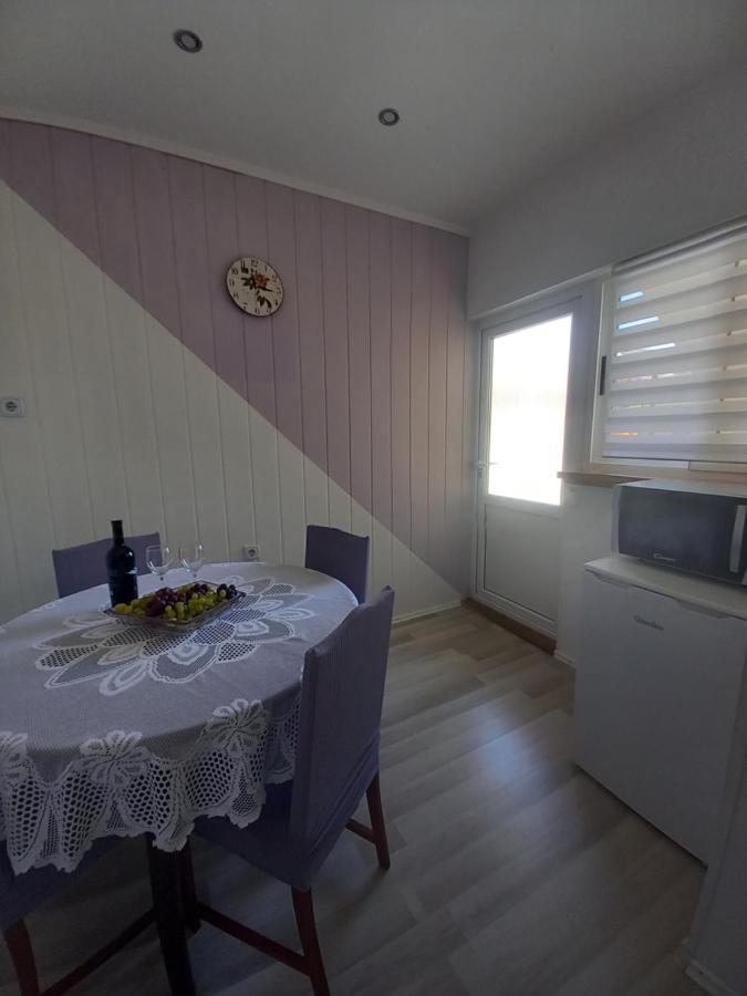 Apartman Maja Apartman Kaštela Kültér fotó
